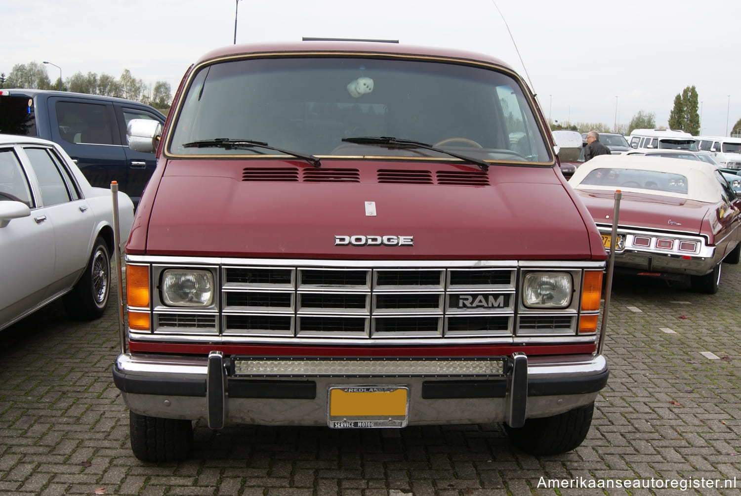 Dodge Ram Van uit 1986